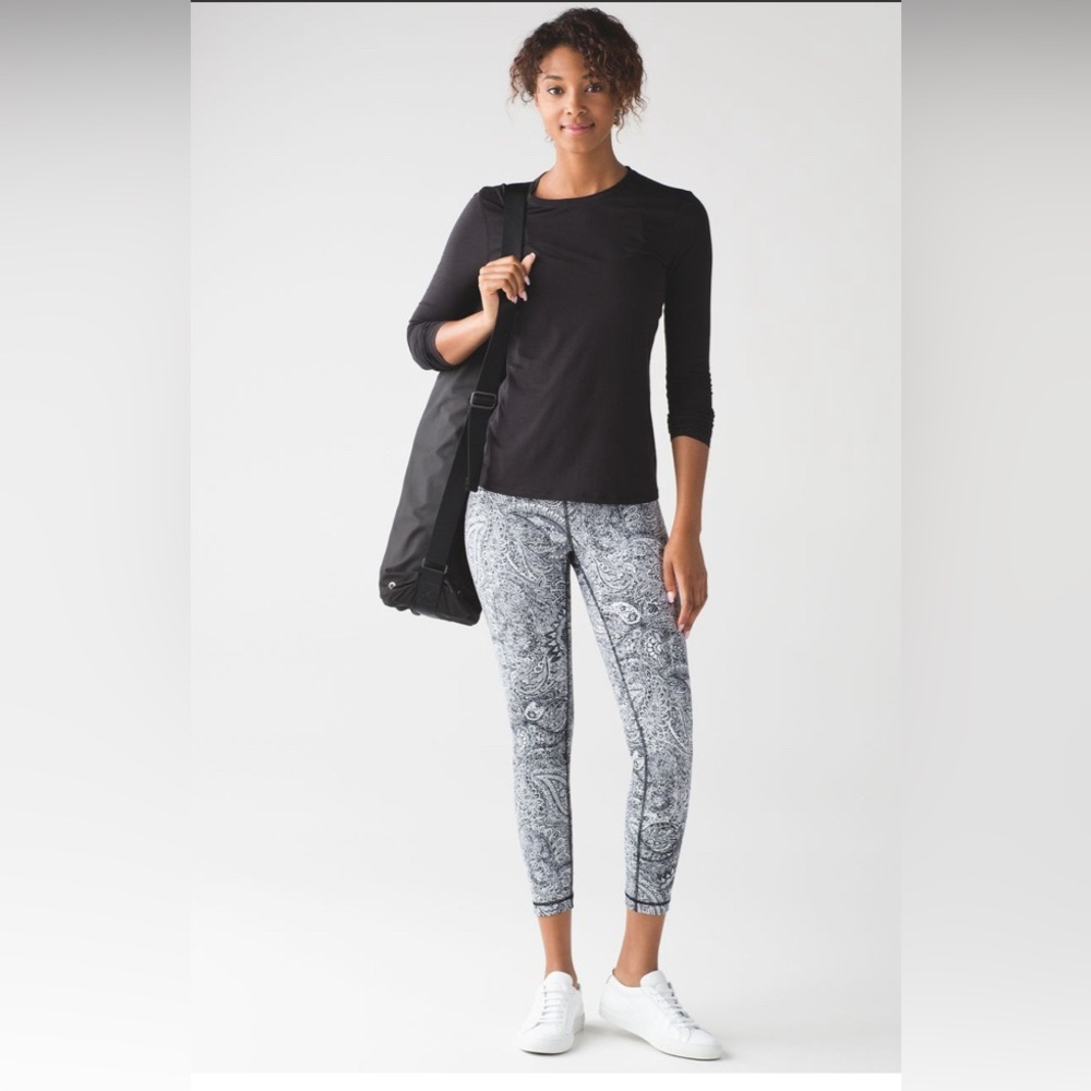 Lululemon Luxtreme Paisley Crop Leggings